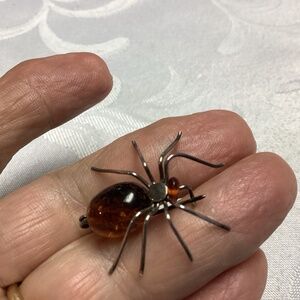 STERLING SILVER SPIDER BROOCH. LOOK CLOSE. RARE ONE.